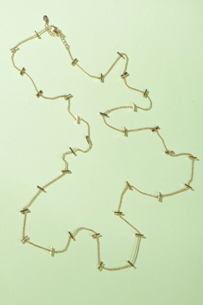 Piggu Casares Sıra Çizgili Altın Rengi Kolye