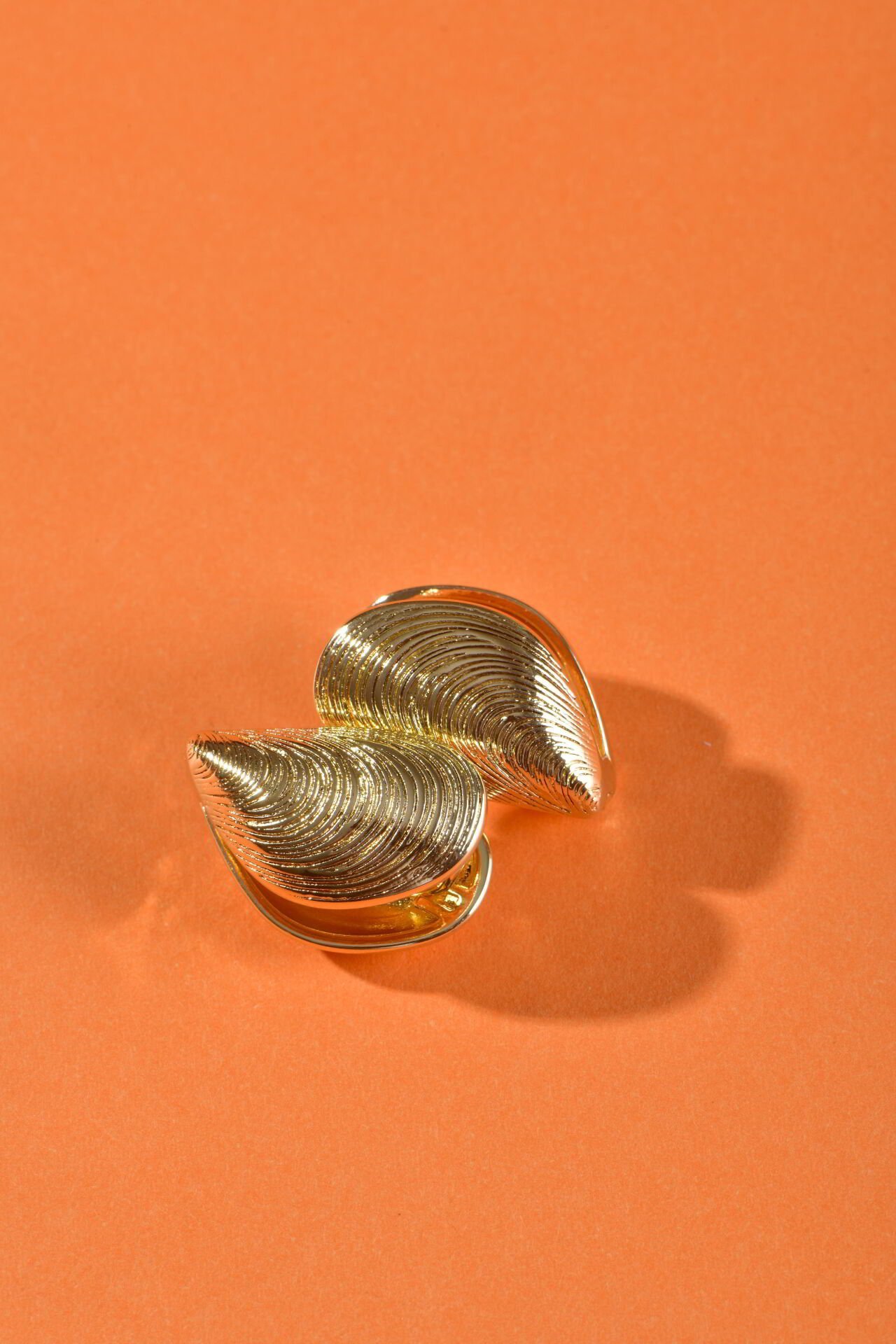 Piggu Shell Küpe