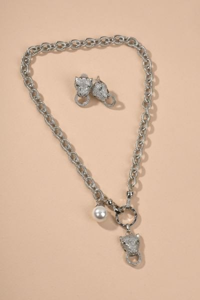 Piggu Kaplan Figürlü İncili Zincir Kolye Gümüş Rengi